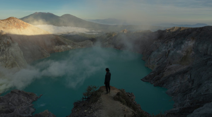 Kawah Ijen Blue Fire Hiking Experience from Bali